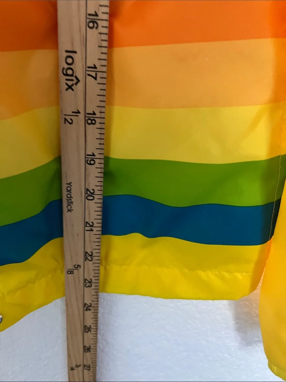 Polaroid Yellow Hooded Windbreaker with Rainbow Stripes size Large